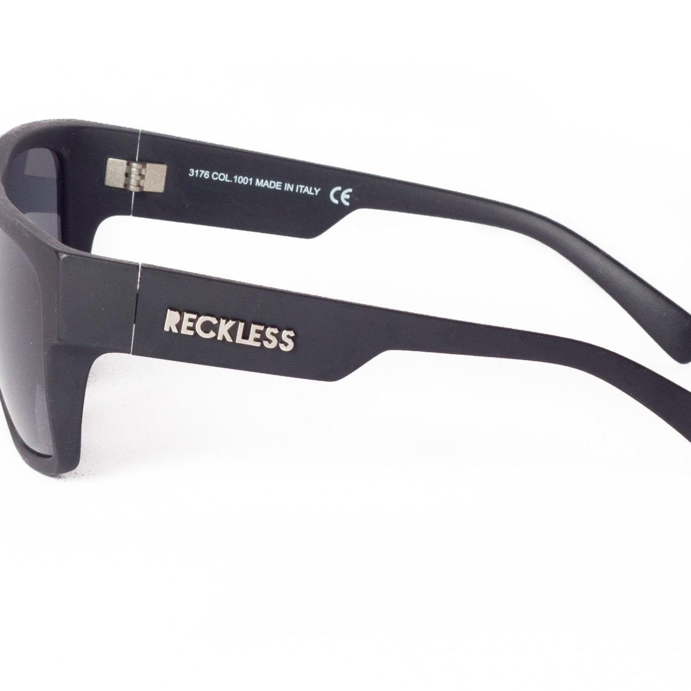 ROKE Matte + Estuche + Envío gratis - Reckless