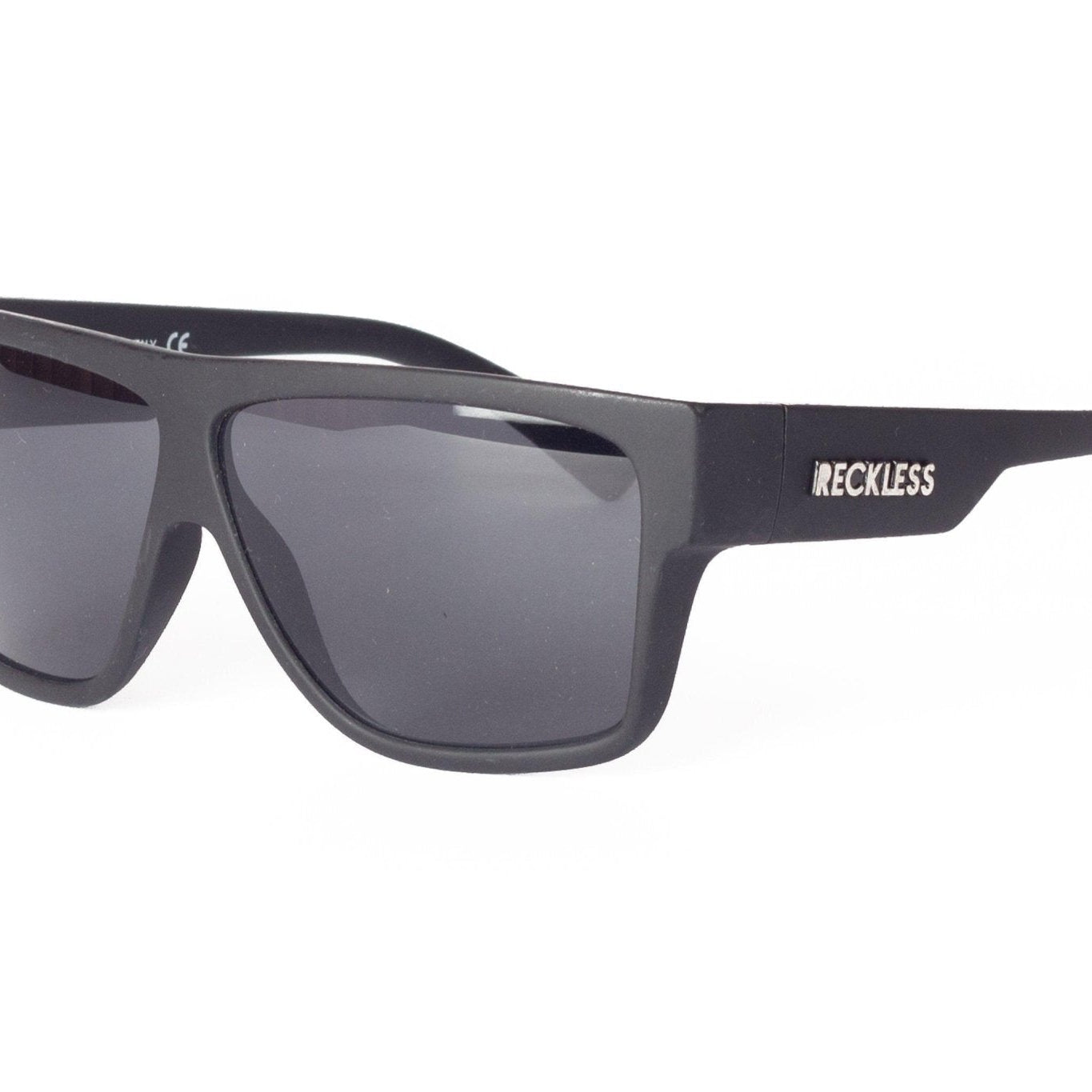 ROKE Matte + Estuche + Envío gratis - Reckless