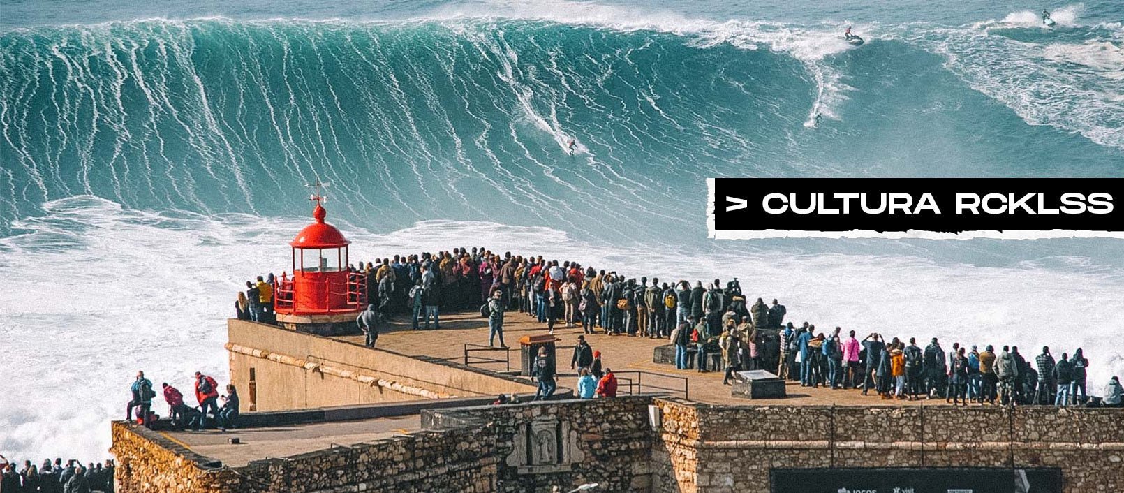 Nazaré: La Meca del surf de olas gigantes - Reckless