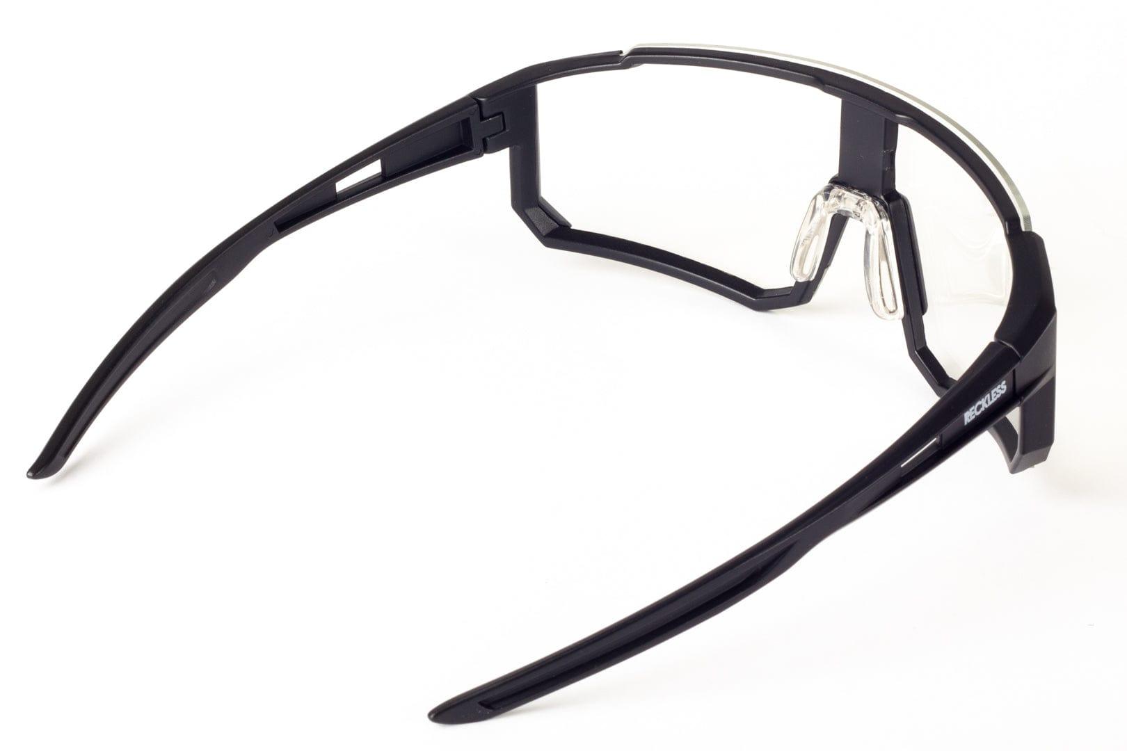 Fins Clear - Reckless