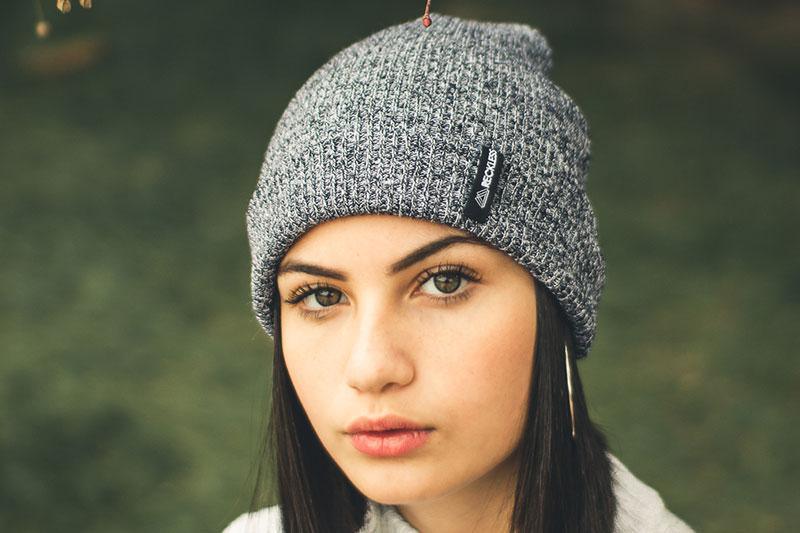 Pack 3x2 Gorros De Lana Beanies - Reckless - Beige, Gris y Negro - Reckless