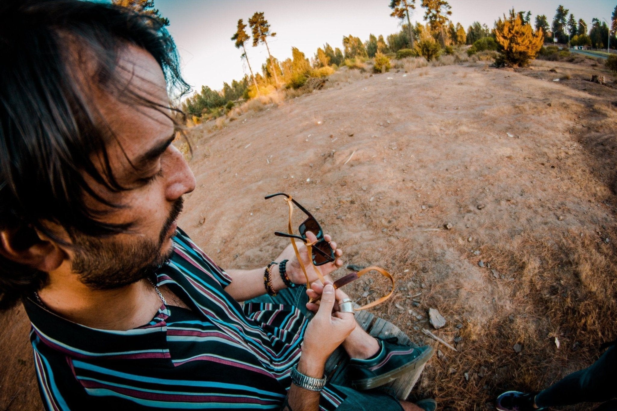 Strap Sunset - Reckless