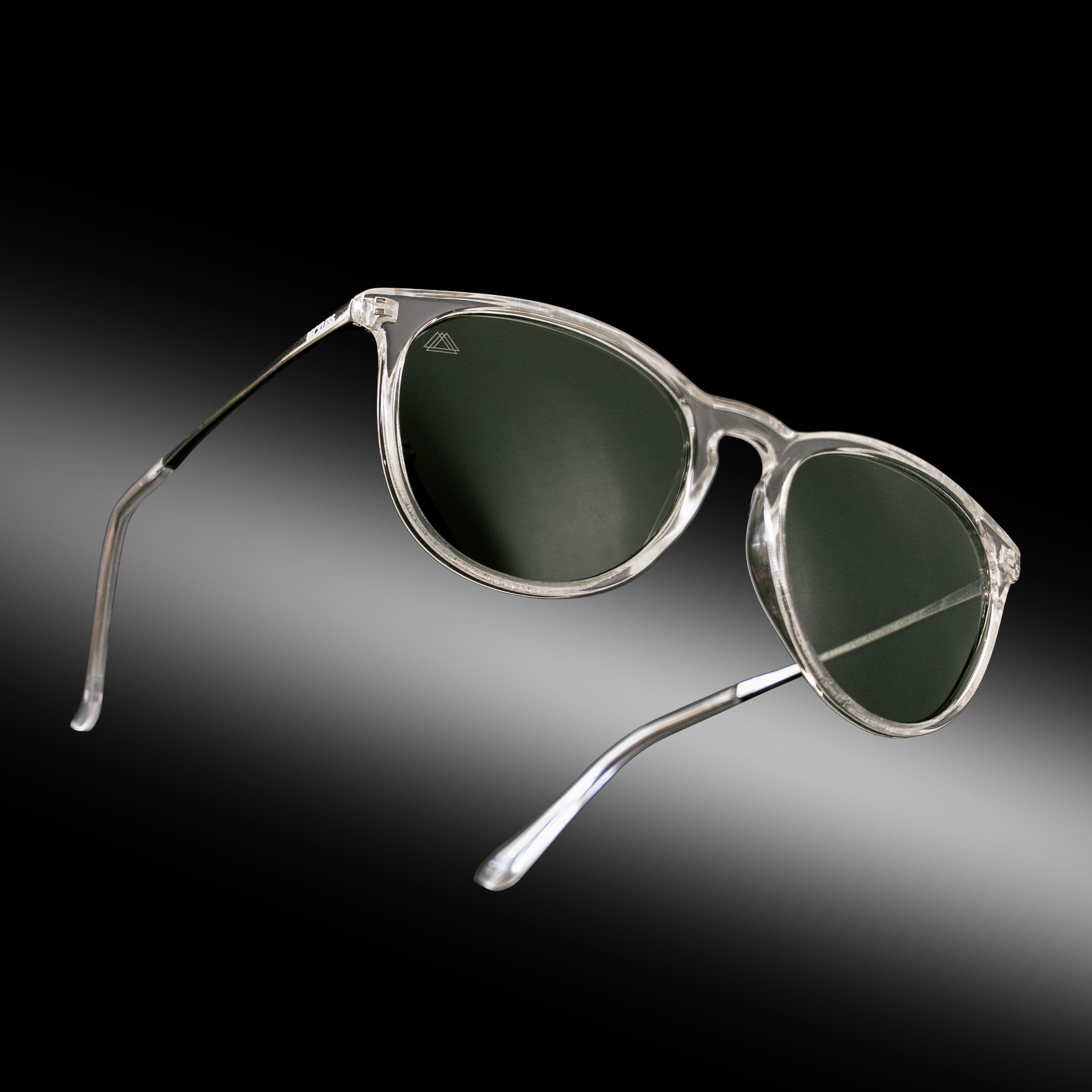 Wolf Crystal Clear - Reckless